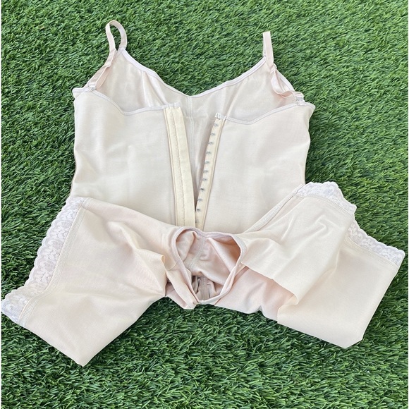 Shapewear - Picture 4 of 10